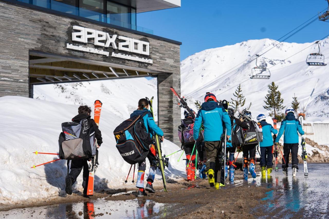 Apex2100 International Ski Academy Tignes Zewnętrze zdjęcie